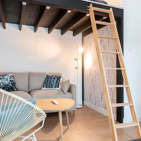 アパート Proche Place Saint-sauveur カーン