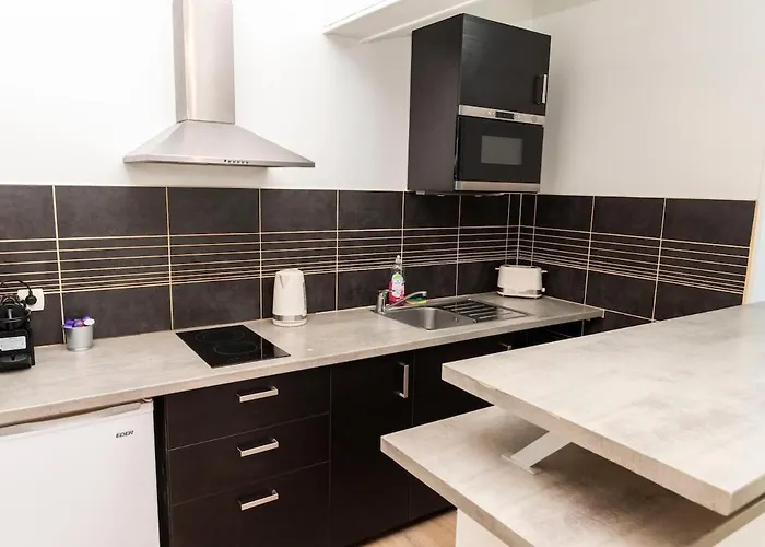 Proche Place Saint-sauveur Apartment Caen